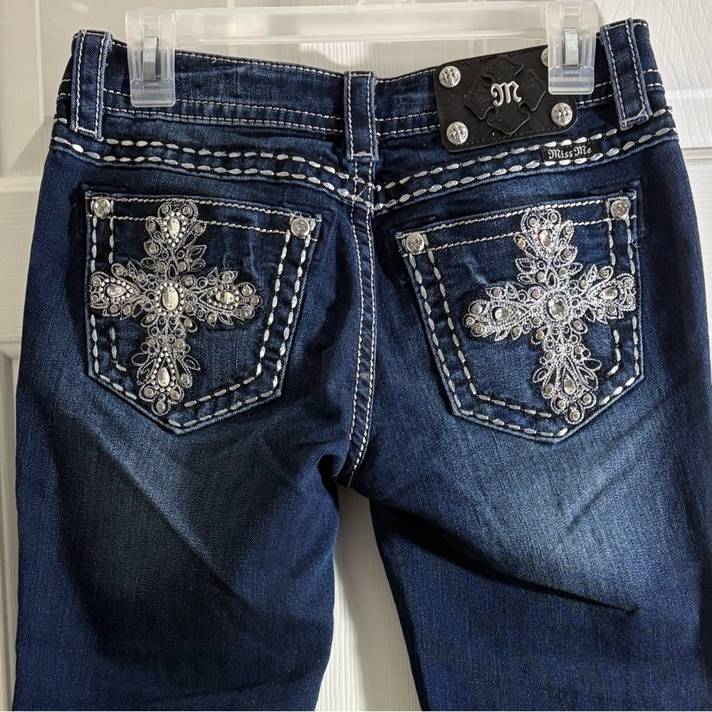 Miss Me Women’s Cross Pocket Skinny Jeans